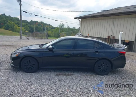 2019 Nissan Altima 2.5 Sv z USA, uszkodzony, nr VIN 1N4BL4DV7KC200779